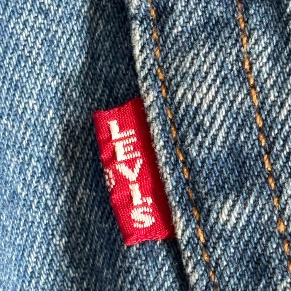 Levi's 501 Big E Premium Distressed Cutoff Denim Shorts - Blue 27 - Picture 5 of 16
